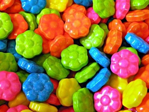 Concord Flower Power Coated Candy 1lb